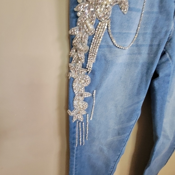 Venus Jeans Jewel Embellished Skinny Stretch Jeans Size 2 - Picture 4 of 12